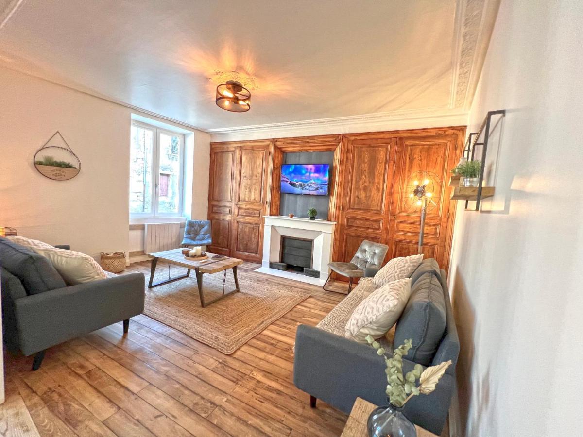 Gite Cosy Avec Jacuzzi Classe 3 Etoiles Poncin Exterior foto