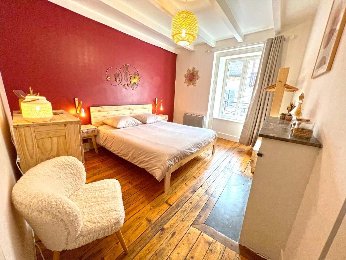 Gite Cosy Avec Jacuzzi Classe 3 Etoiles Poncin Exterior foto